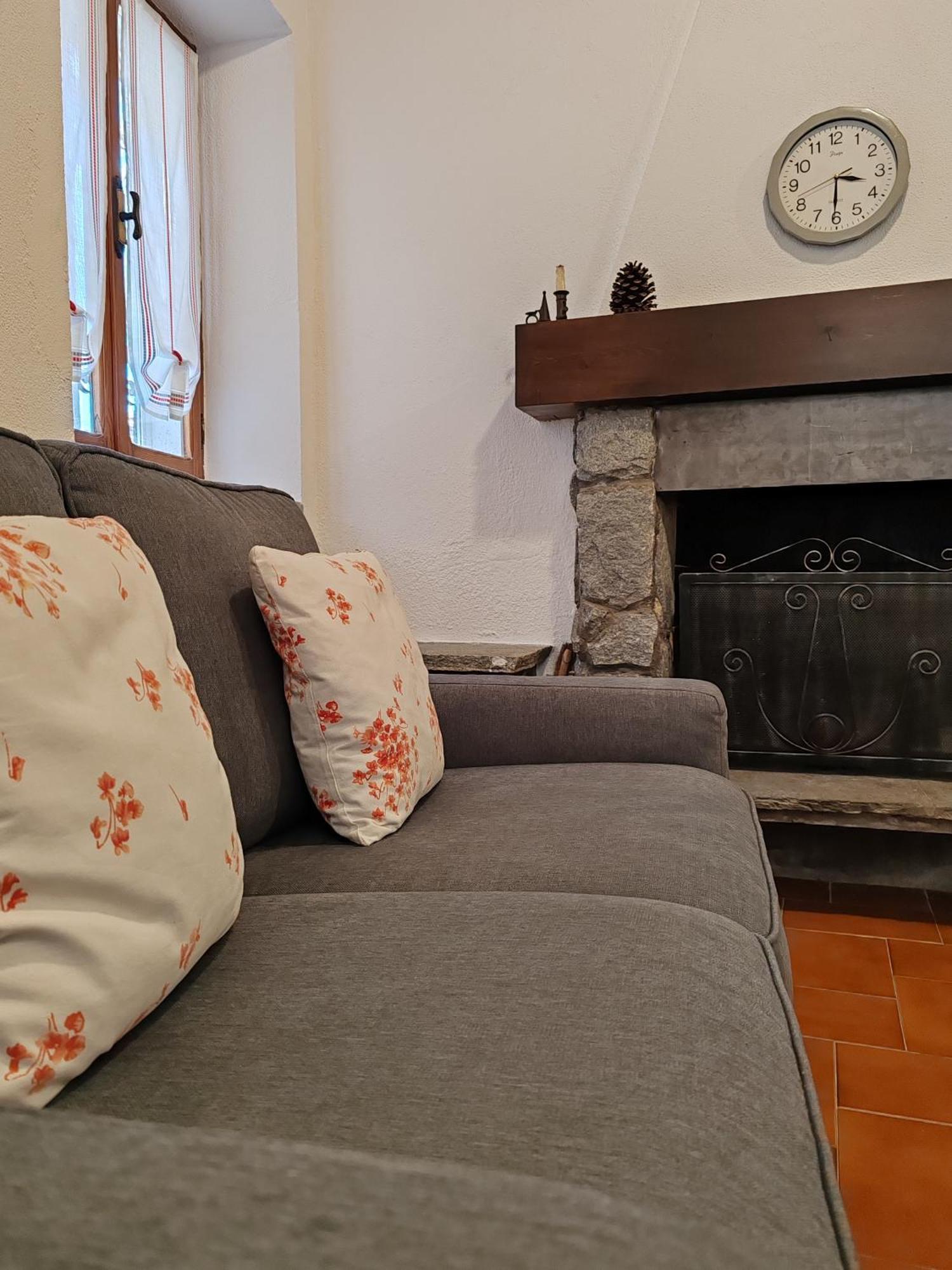 라모라 Tour In Langhe 아파트 외부 사진